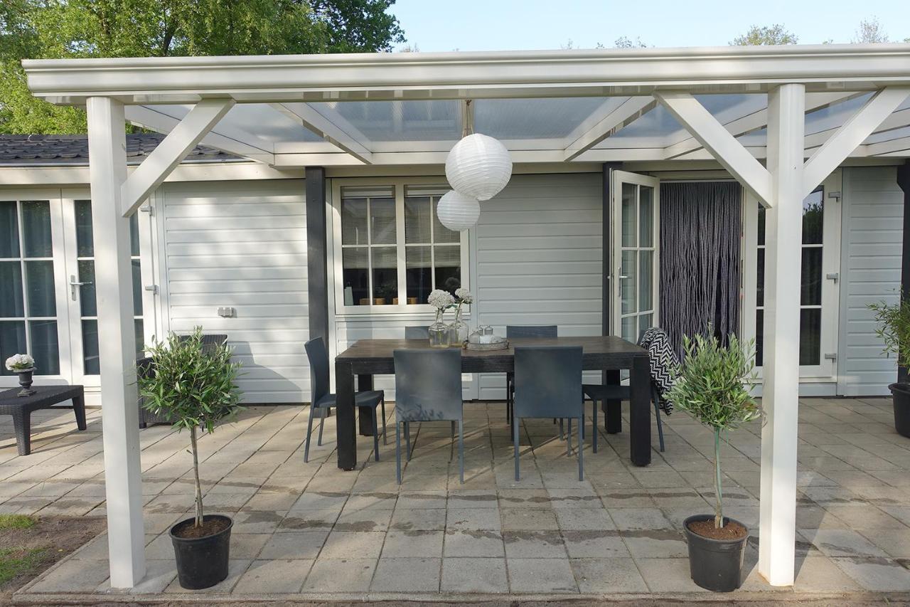 Vechtdalchalet De Berk, 5 Sterrenpark Capfun Stoetenslagh Rheezerveen Bagian luar foto
