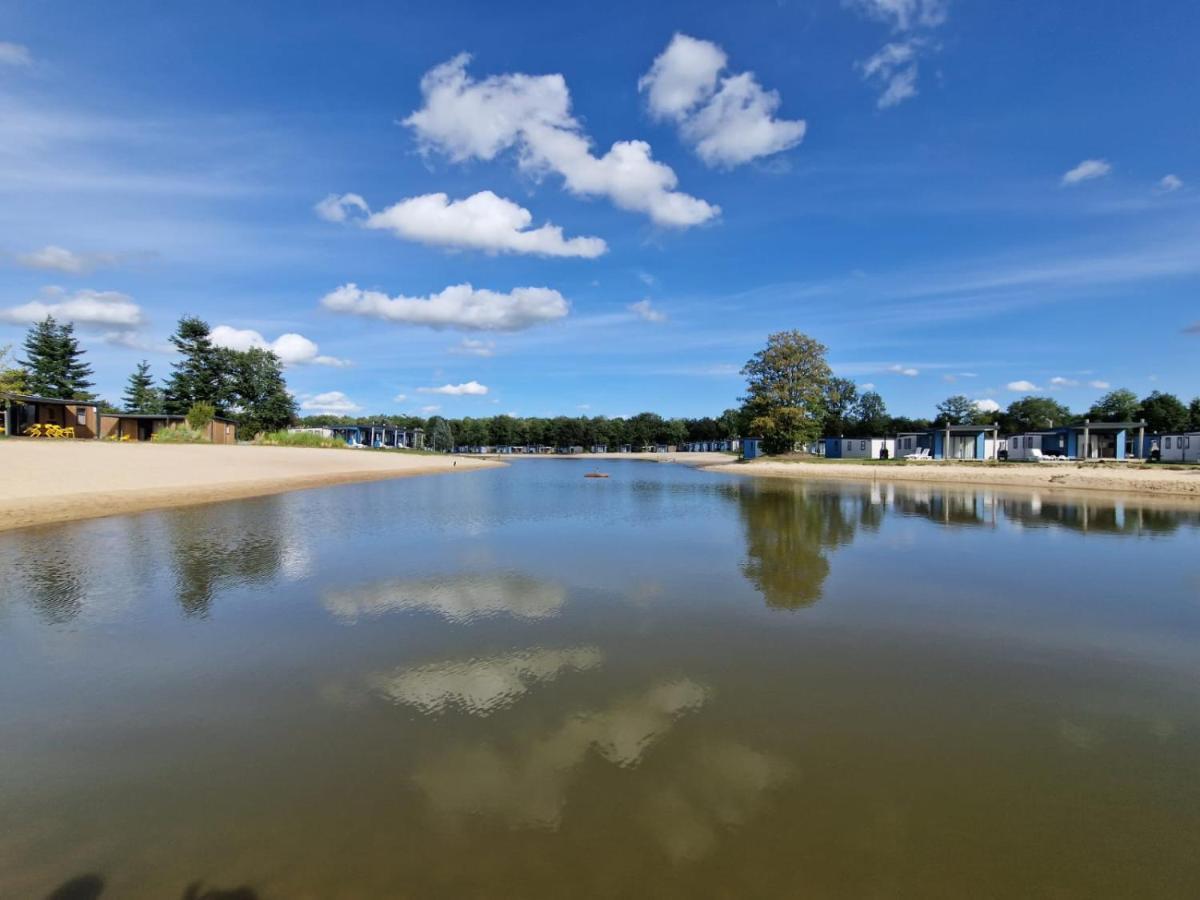 Vechtdalchalet De Berk, 5 Sterrenpark Capfun Stoetenslagh Rheezerveen Bagian luar foto