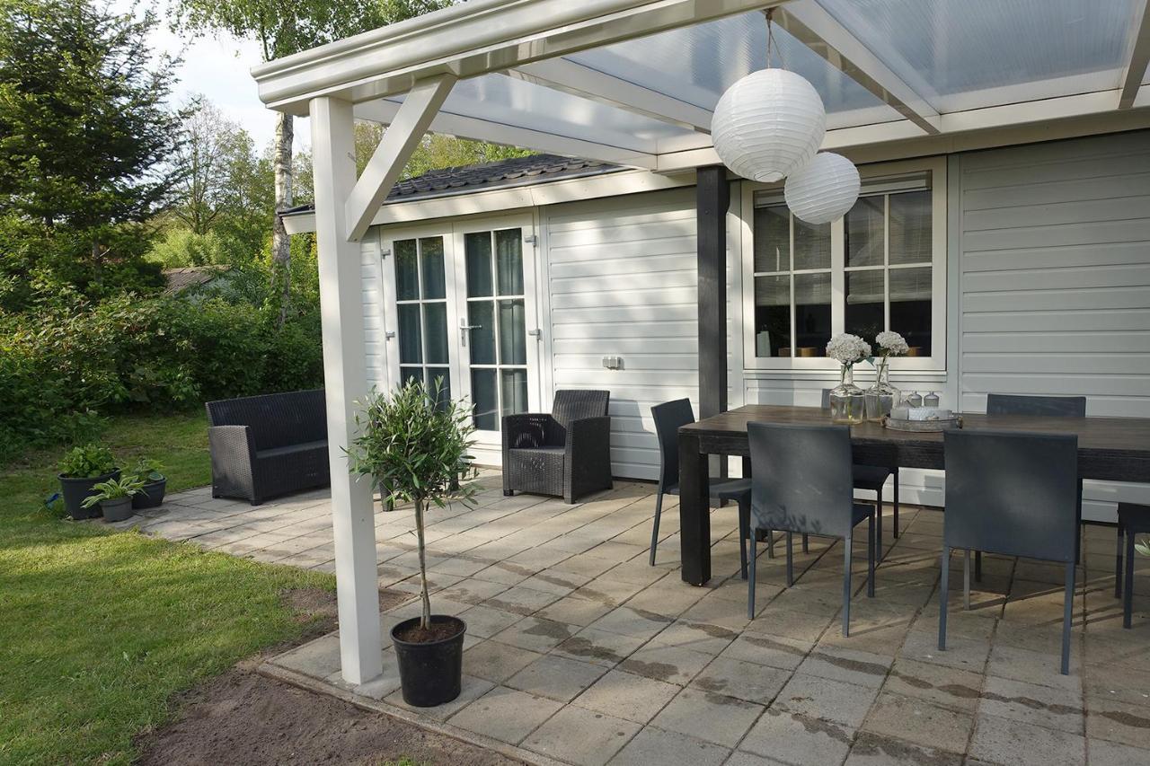 Vechtdalchalet De Berk, 5 Sterrenpark Capfun Stoetenslagh Rheezerveen Bagian luar foto